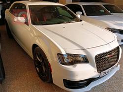 کرایسلەر 300